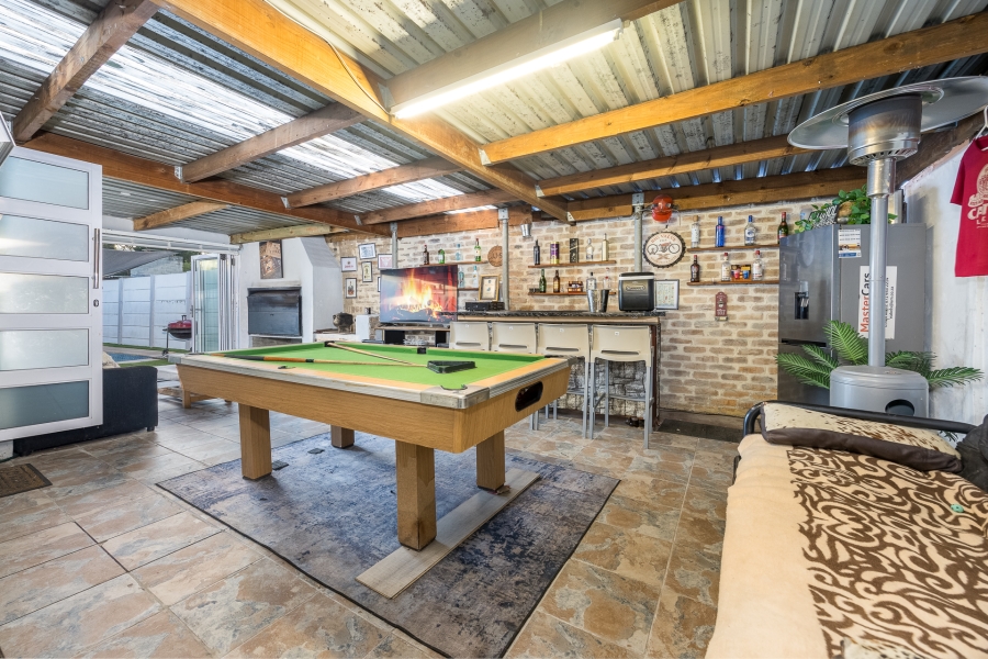 3 Bedroom Property for Sale in Northpine Western Cape